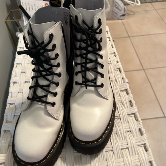 Doc martens white Jaydon size 7 - Picture 5 of 11